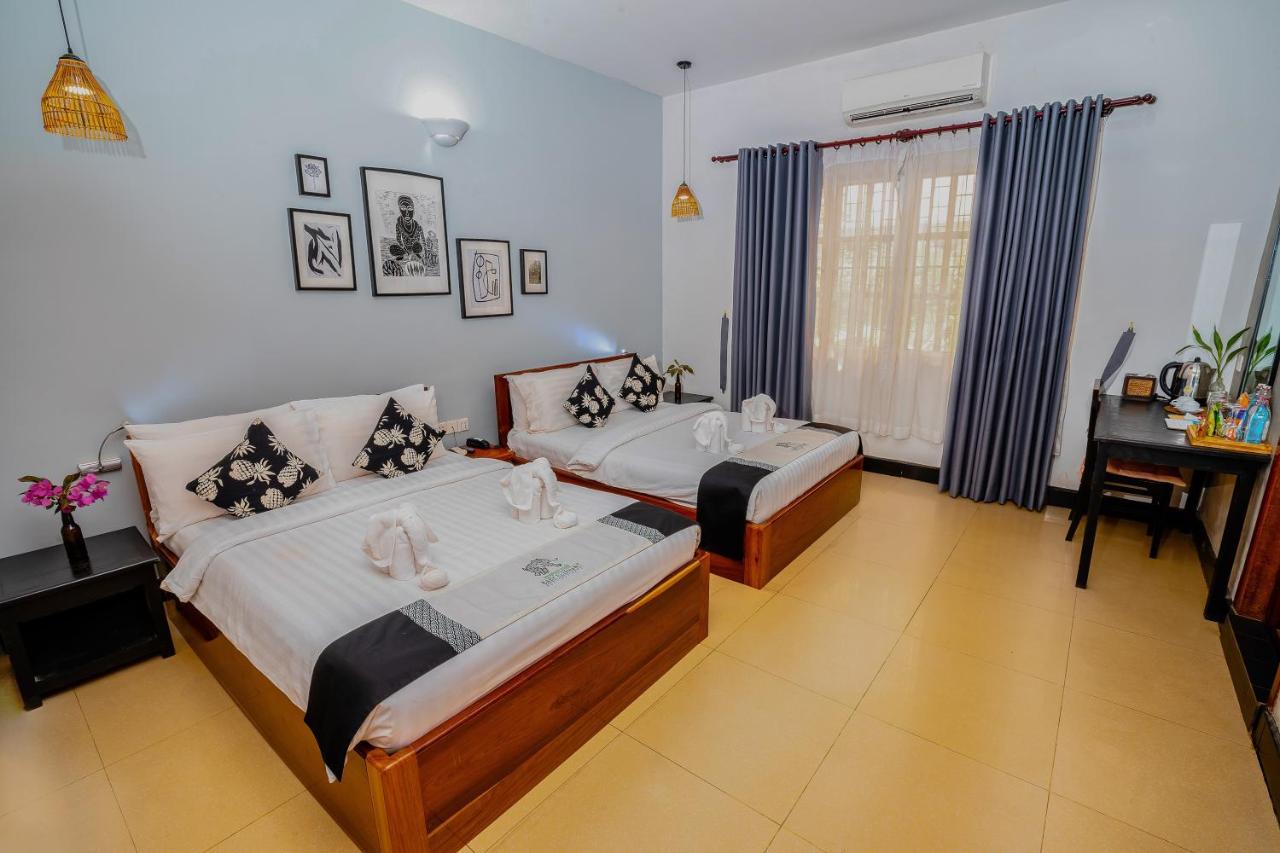 Baby Elephant Boutique Hotel Siem Reap Esterno foto