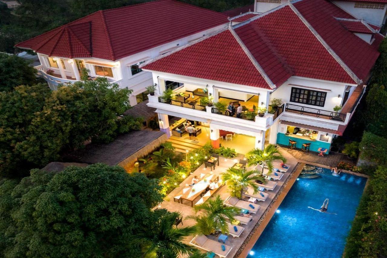 Baby Elephant Boutique Hotel Siem Reap Esterno foto