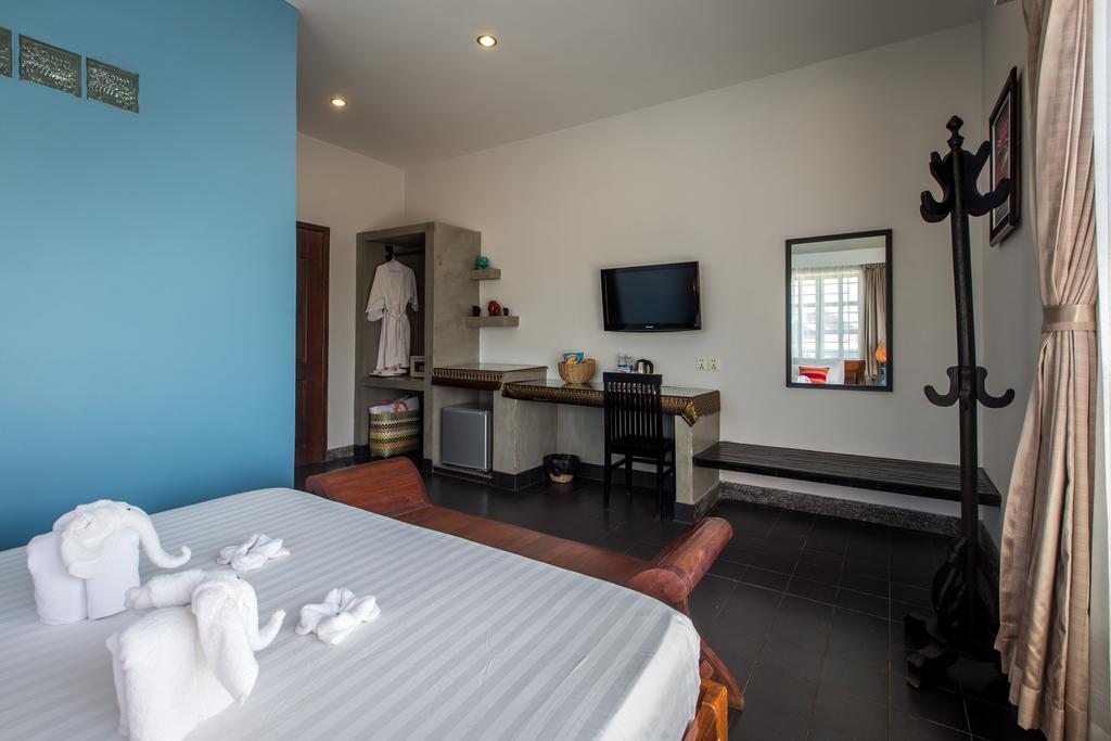 Baby Elephant Boutique Hotel Siem Reap Esterno foto