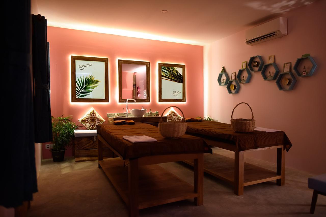 Baby Elephant Boutique Hotel Siem Reap Esterno foto