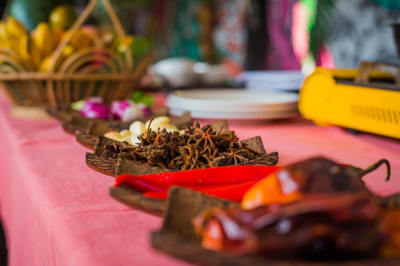 Baby Elephant Boutique Hotel Siem Reap Esterno foto