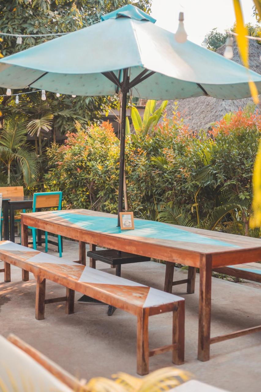 Baby Elephant Boutique Hotel Siem Reap Esterno foto