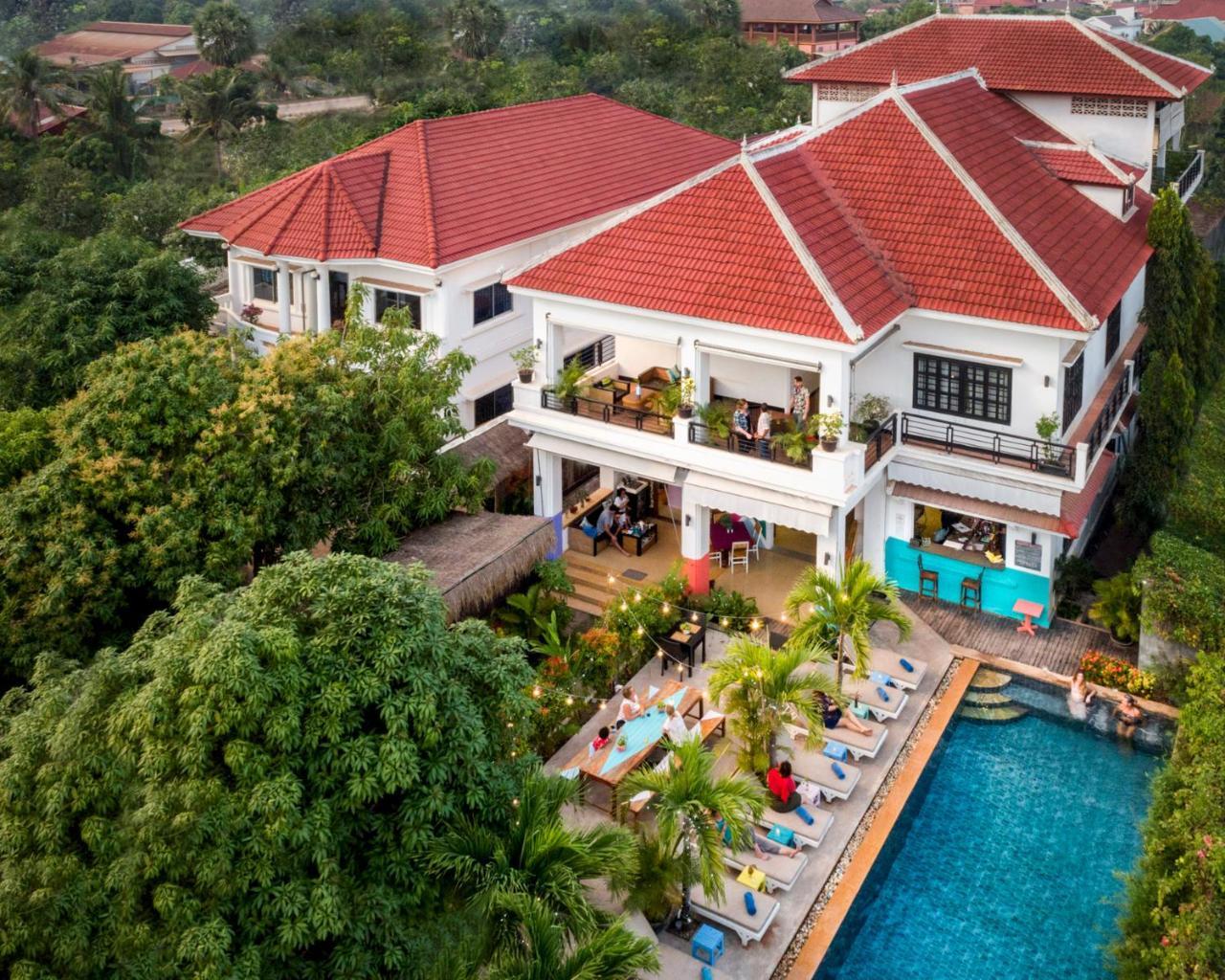 Baby Elephant Boutique Hotel Siem Reap Esterno foto