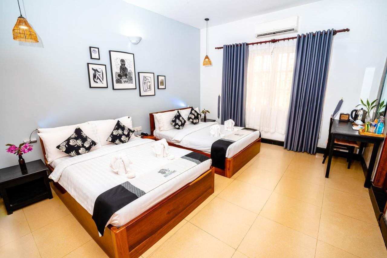 Baby Elephant Boutique Hotel Siem Reap Esterno foto